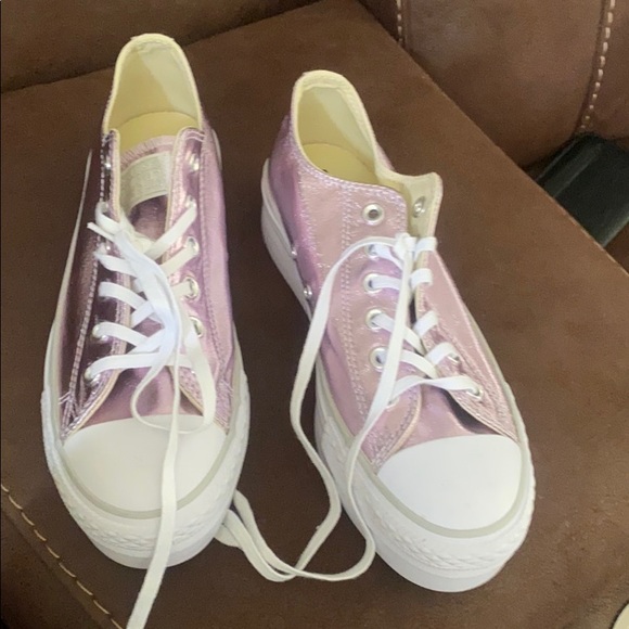 Converse - Picture 6 of 6